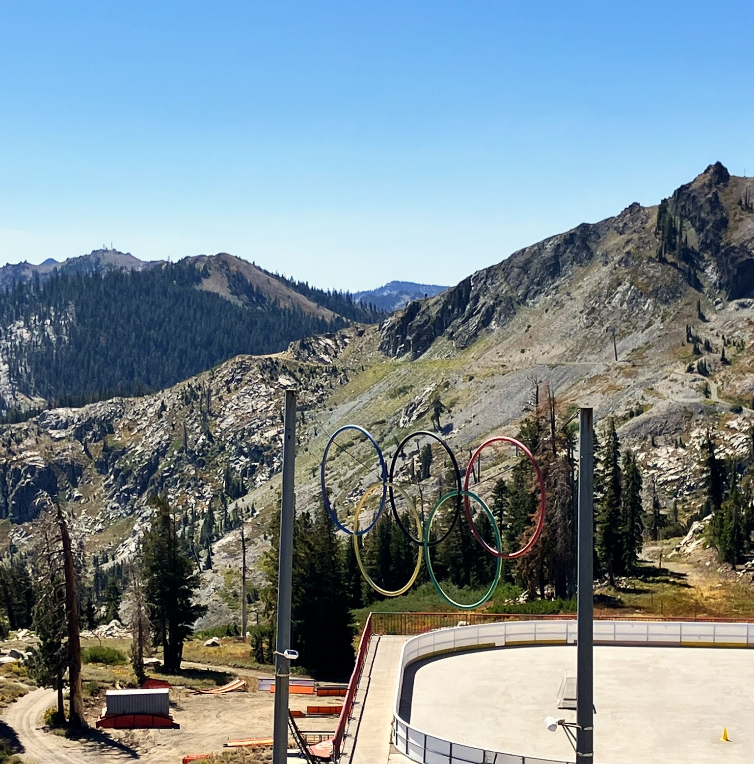 The Ultimate Hiking Guide to Lake Tahoe In The Summer 7